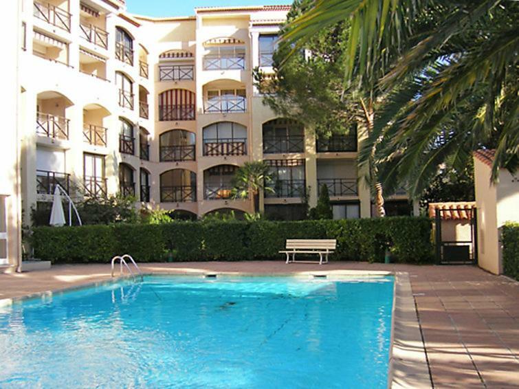 Les Coralines Apartamento Sainte-Maxime Exterior foto