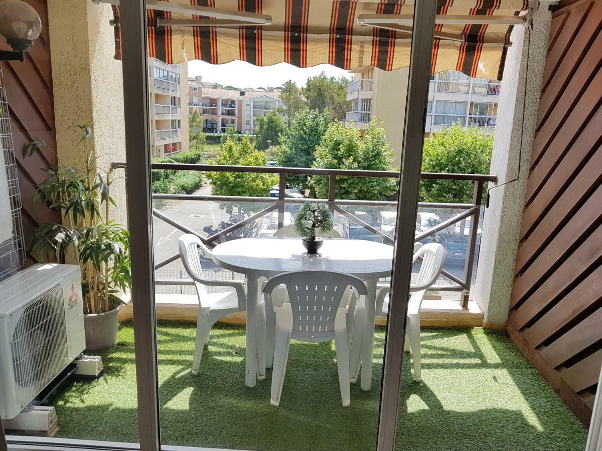 Les Coralines Apartamento Sainte-Maxime Exterior foto